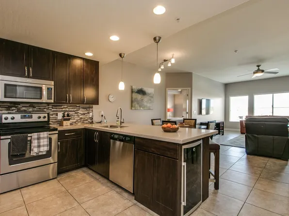 5450 E Deer Valley Dr, Phoenix, AZ