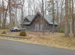 100 Sussex Rd, Locust Grove, VA 22508