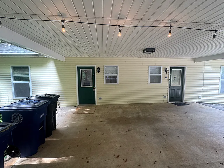 17 Tree Canopy Ln — Photo 15