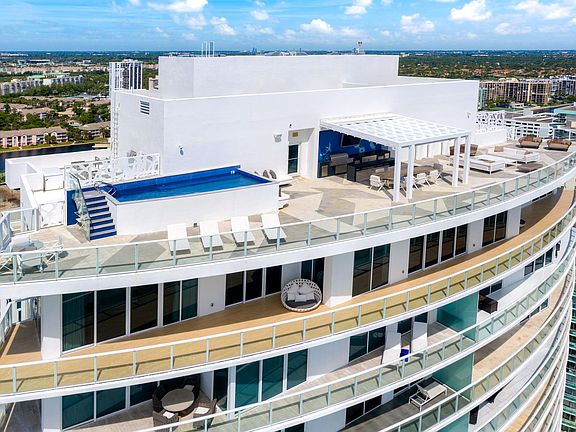 2nd image of 3951 S Ocean Dr #Penthouse 2401