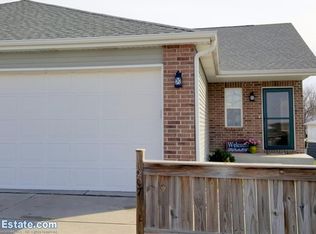 207 Ash St, Pleasant Dale, NE 68423