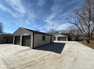 737-739 N Clara St, Wichita, KS 67212