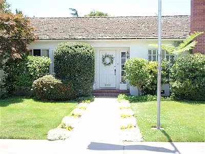 333 Magnolia St photo 1