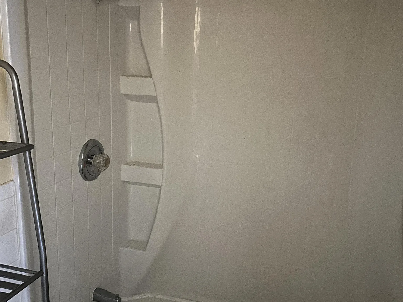 1003 Oak St — Photo 4