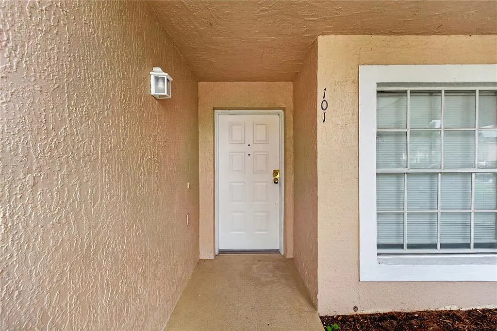 13829 Timberland Dr — Photo 4