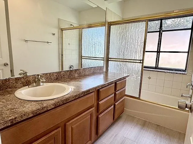 553 Walnut Grove Pl — Photo 23
