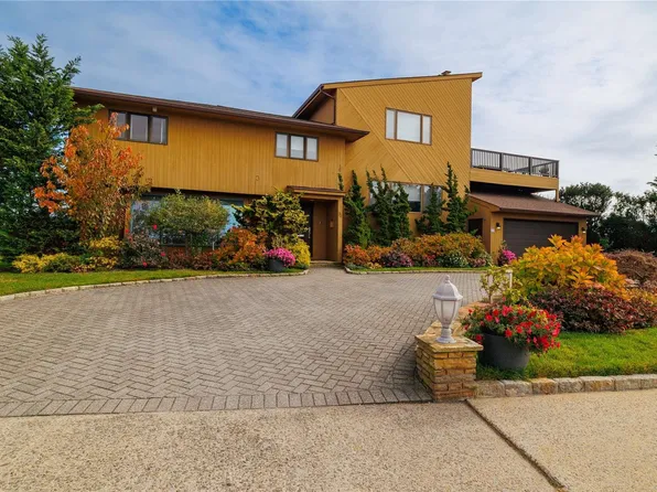 72 Fairway Road, Lido Beach, NY 11561