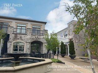 1527 S Piazza Dr, Bloomington, IN 47401