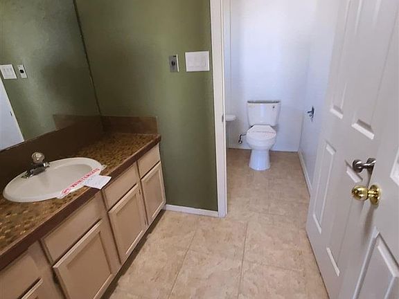 2nd image of 2308 Country Meadows Dr