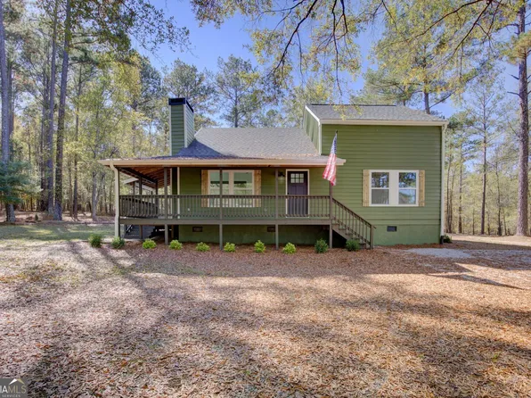 207 Hickory Point, Buckhead, GA 30625