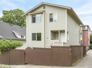 1015 E Jefferson St APT A, Seattle, WA 98122