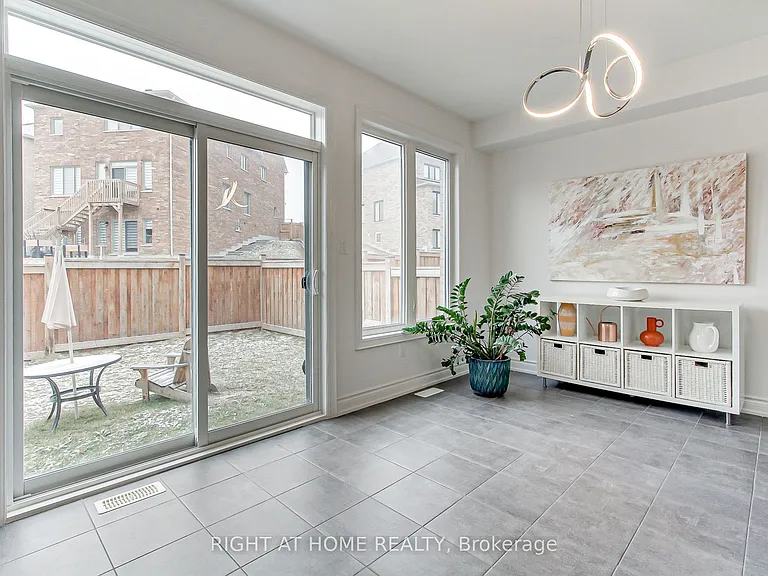 29 Pear Blossom Way — Photo 12