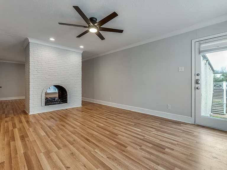 5925 E University Blvd #232 — Photo 7