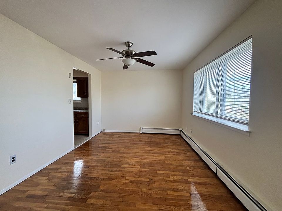 1st image of 2813 Gunther Ave Floor 2