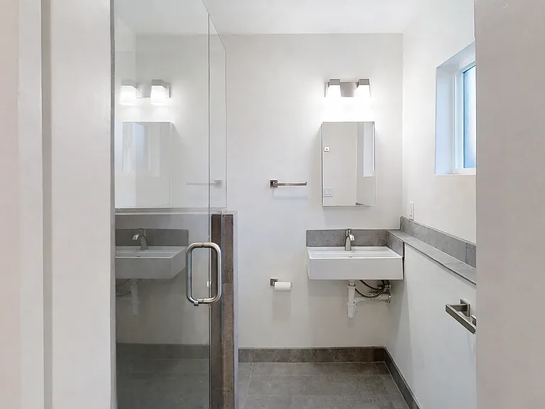 1150 N Richey Blvd — Photo 15