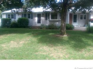 10 Impala Dr, Enfield, CT 06082