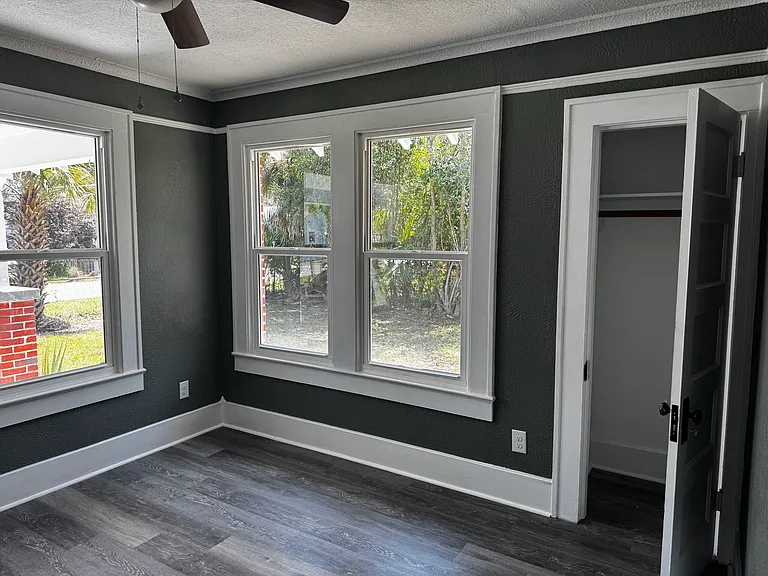 505 S 1st St — Photo 11