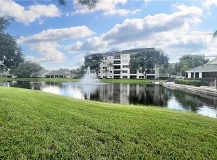 900 Arbor Lake Dr UNIT 9, Naples, FL 34110