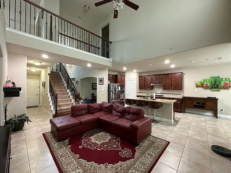 1016 Mufasa Ln — Photo 8