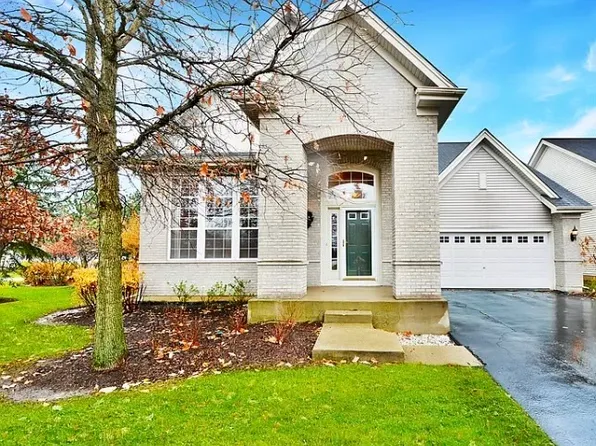 924 Anthonio Ct, Indian Creek, IL 60061