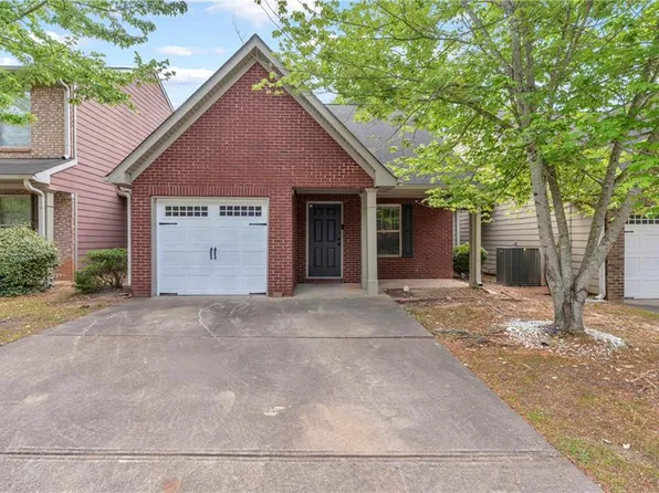 3042 Broadleaf Trl, Fairburn, GA 30213