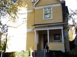 1410 Belmont Ave APT 242, Seattle, WA 98122
