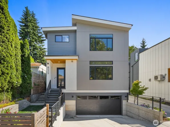 825 NE 105th Street, Seattle, WA 98125