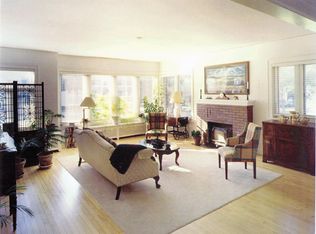 445 W Wilson St APT A, Madison, WI 53703