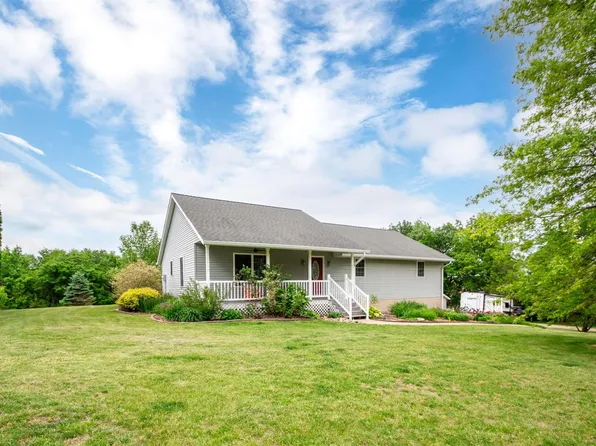 223 County Road 1225 E, Deer Creek, IL 61733