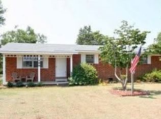 499 Old Smithfield Rd, Goldsboro, NC 27530