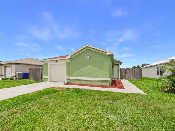 4745 30th Ave, Vero Beach, FL 32967