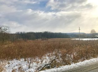 Bowers Rd, Berwick, PA 18603