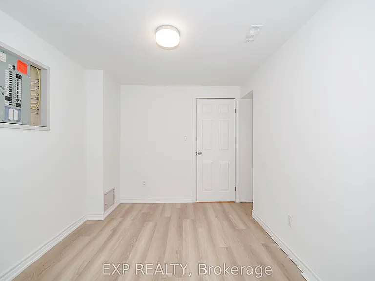 195 Savage Rd #BASEMENT — Photo 15