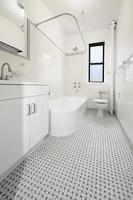 Rented by Buchbinder & Warren | media 14