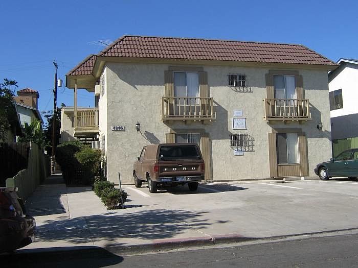 1st image of 4246 Swift Ave APT 7