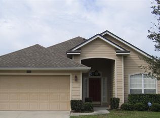 8208 NW 51st Dr, Gainesville, FL 32653