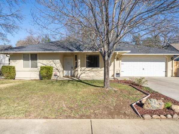 896 Fountain Cir, Redding, CA 96003