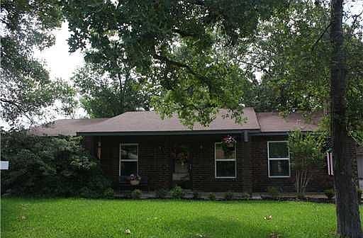1st image of 2506 Savannah Ct