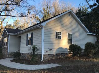 290 Johnson Dr, Athens, GA 30605