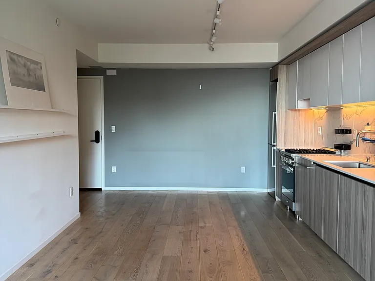100 Duboce Ave #301 — Photo 9