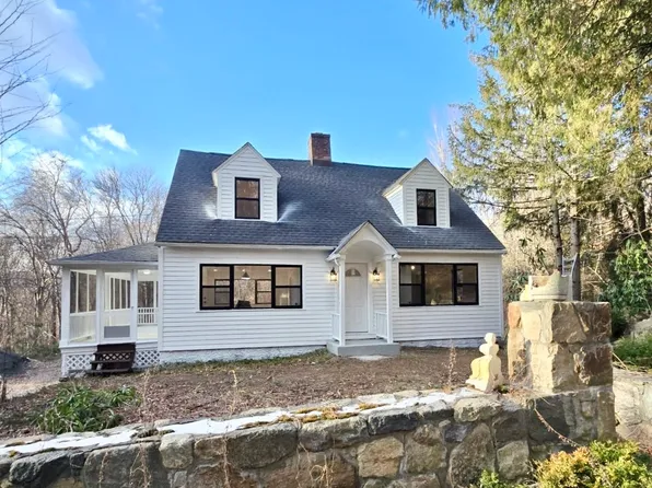34 Spargo Road, Roxbury, CT 06783