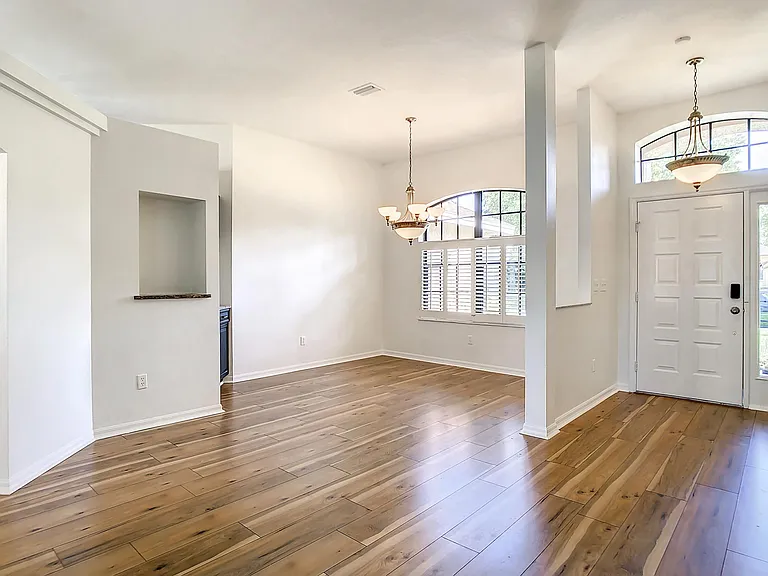 2811 Branch Creek Ave — Photo 5