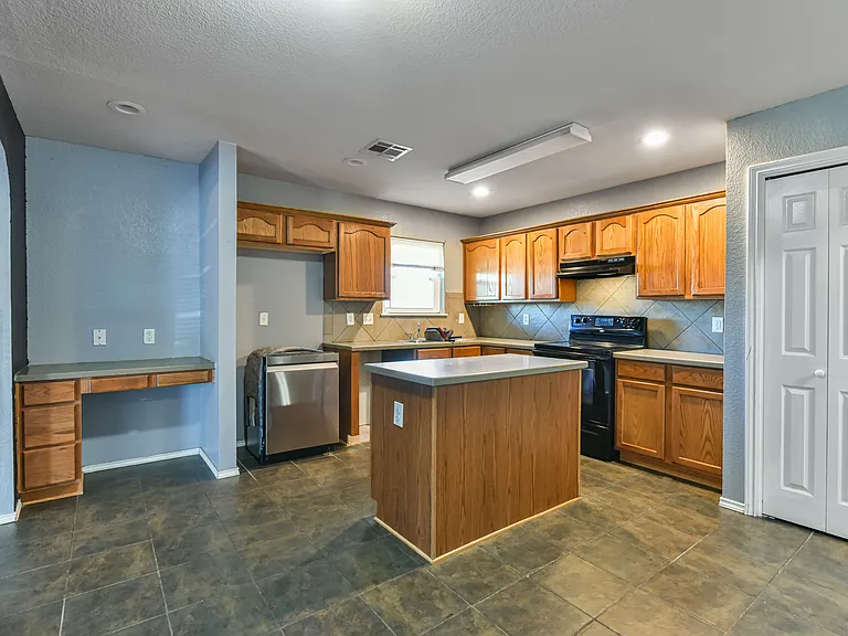R5303 Western Swing Ct — Photo 10