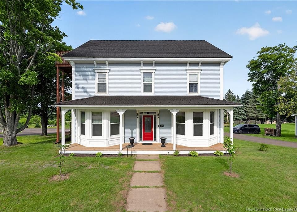 1st image of 2775 Main St