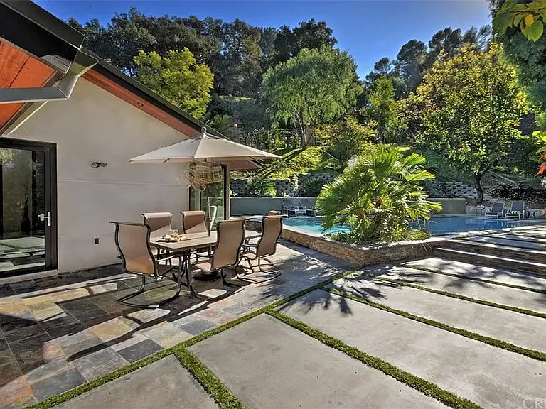 3217 Oakley Dr — Photo 36