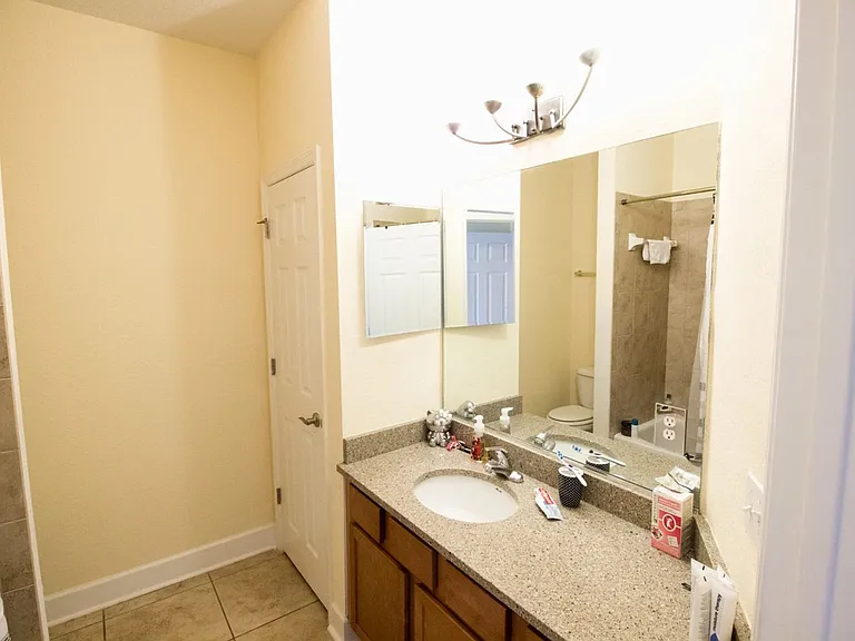 2508 SW 35th Pl #K65 — Photo 14