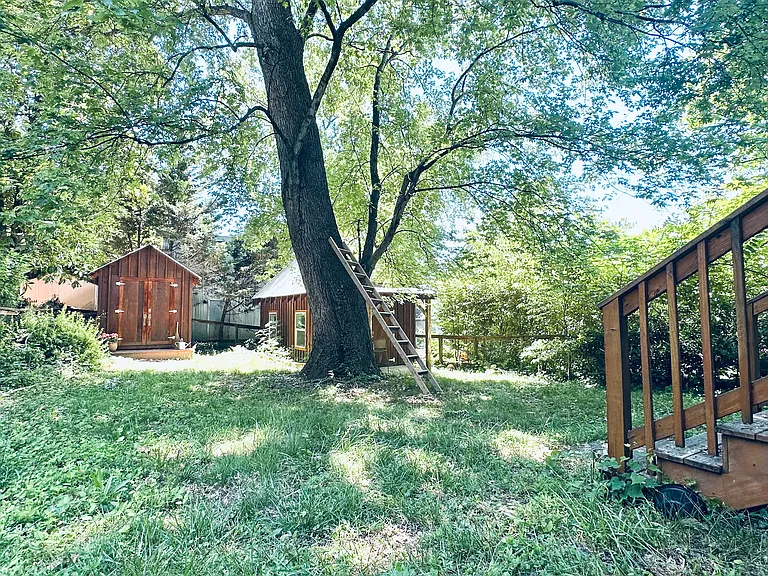 418 Oak St — Photo 15