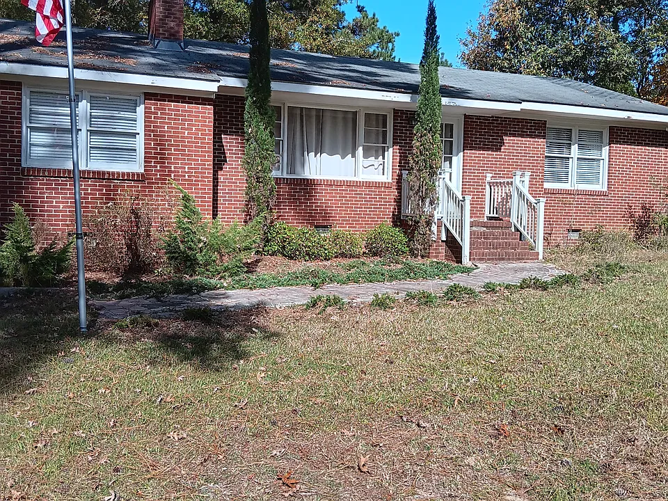 3206 Green Valley Dr #HOUSE
