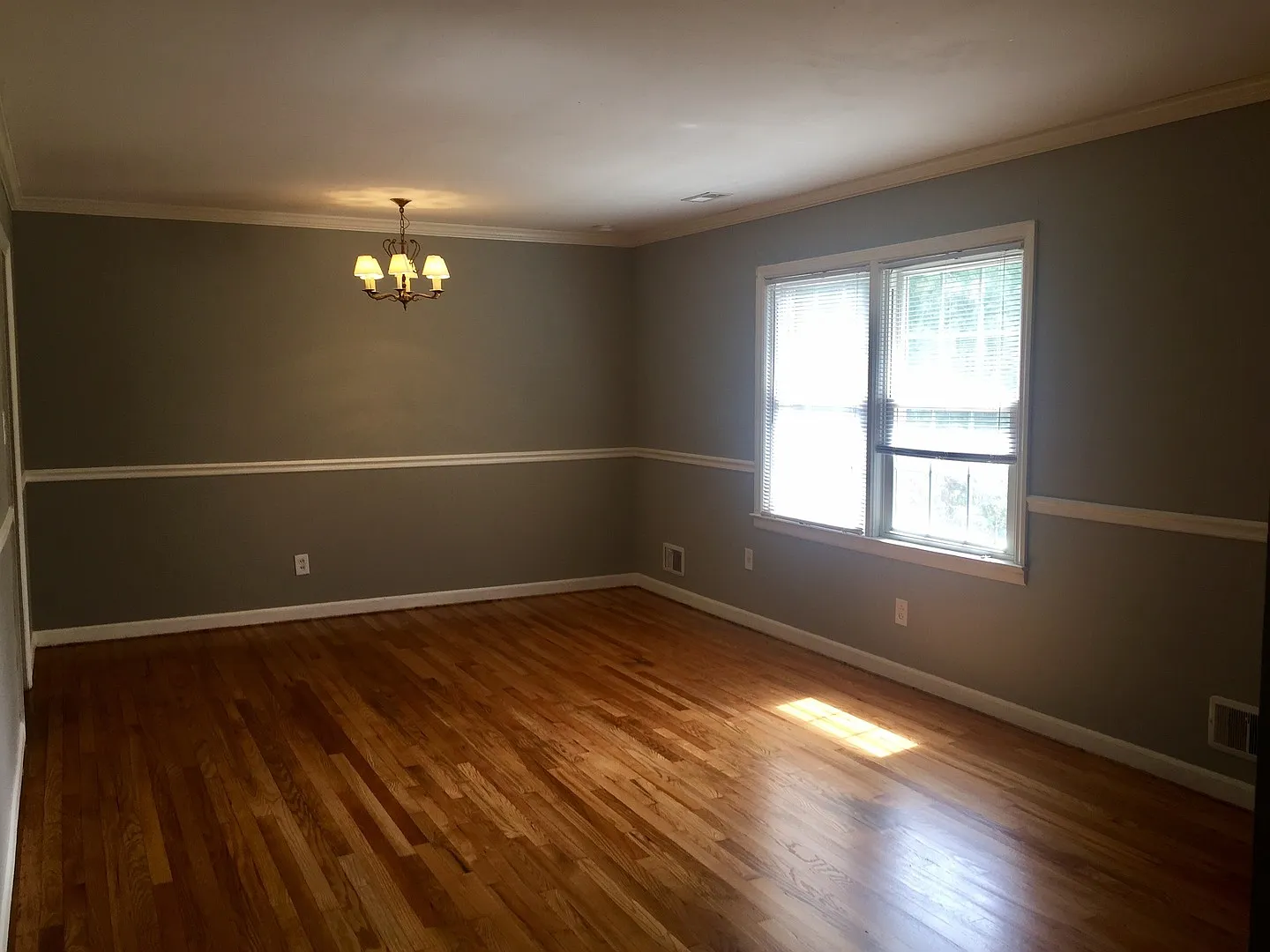 Home is located in Ridgewood Heights - 3 bedroom with a bonus room — Photo 2