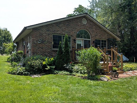 2nd image of 22 Patsy Ln